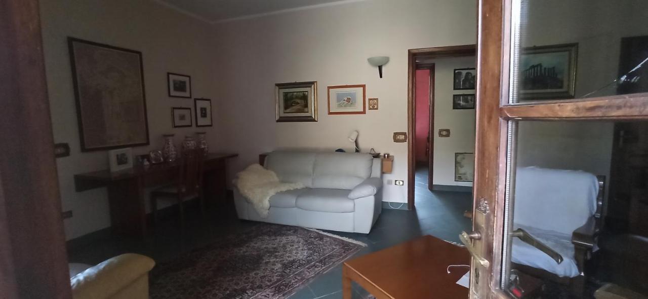 Casa Vincenzo 130 Mq Con Portico Ed Ingresso Esclusivo Dal Giardino Villa Felino Ngoại thất bức ảnh